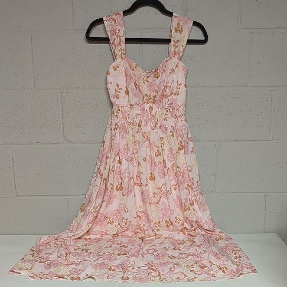 Floral Off Shoulder Smocked Maxi Dress, Size Small, NWT - Picture 4 of 11